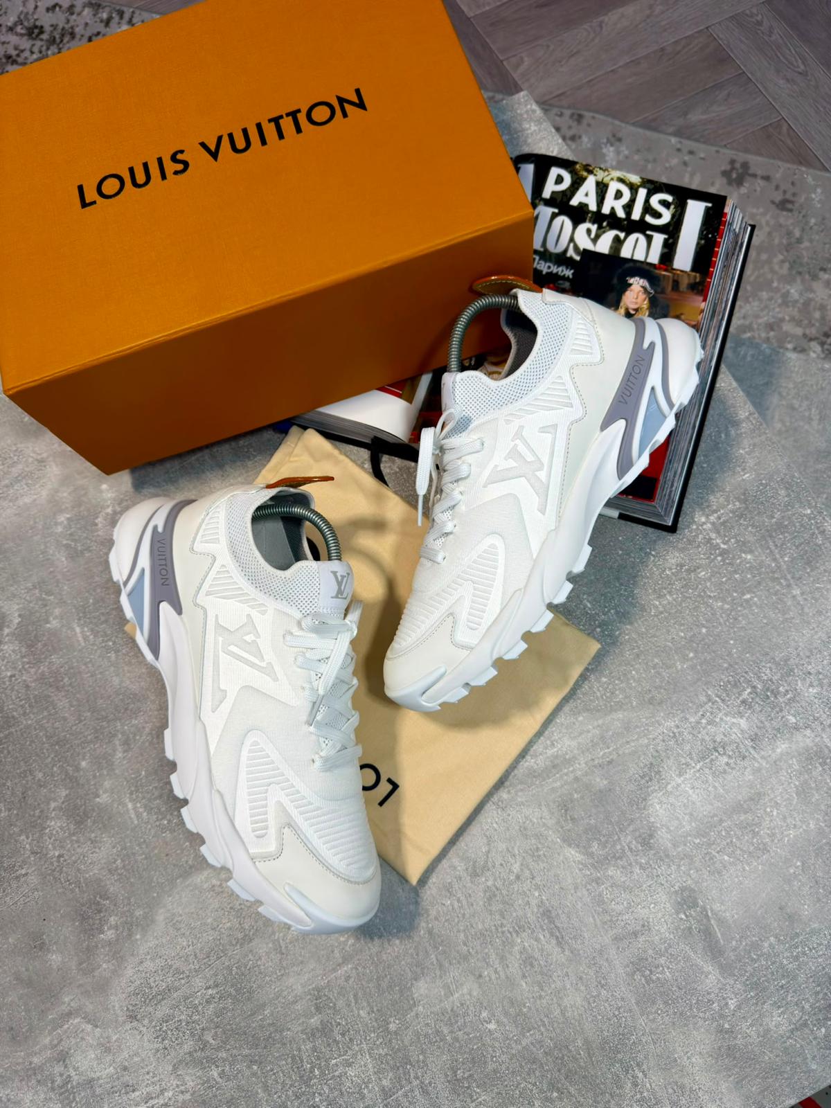 LV Tactic White