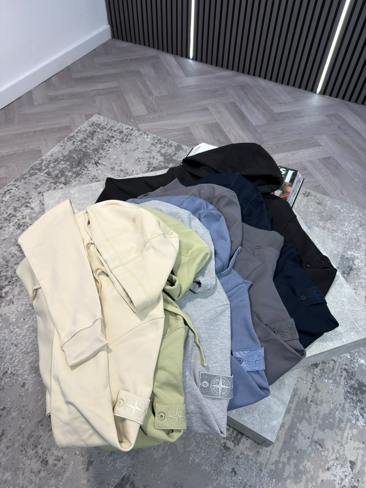 SI Ghost Badge Hoodie Pale Blue - Image 2