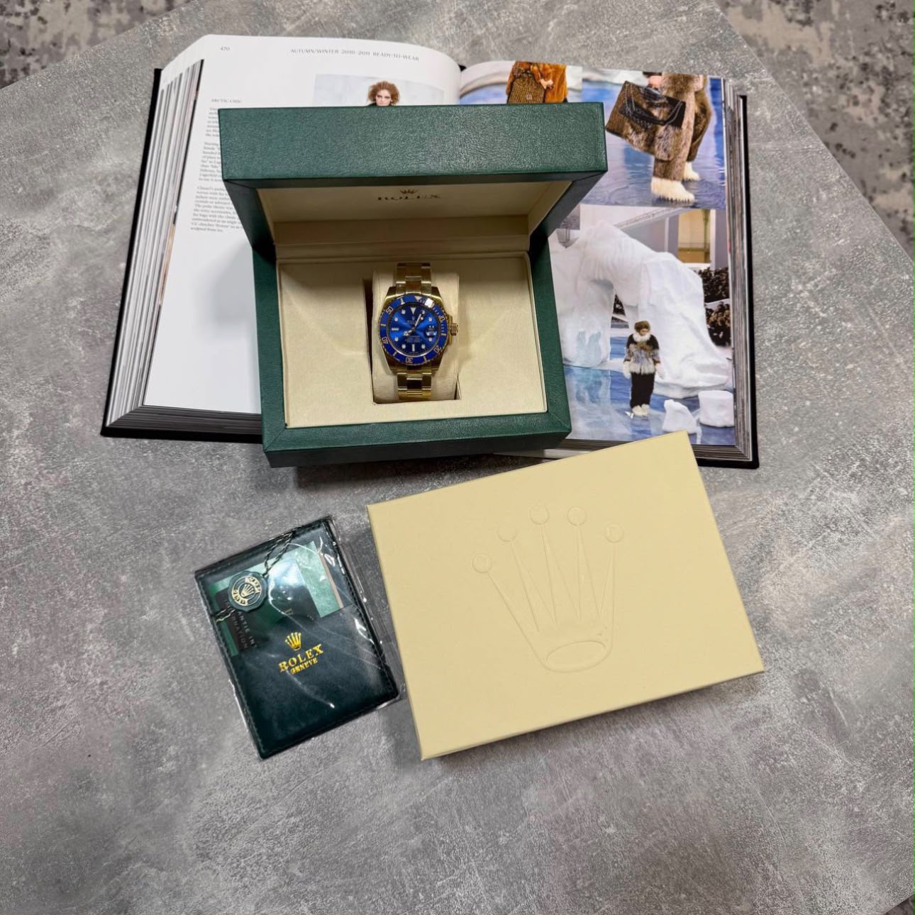 RLX watch Gold / Blue - Image 3