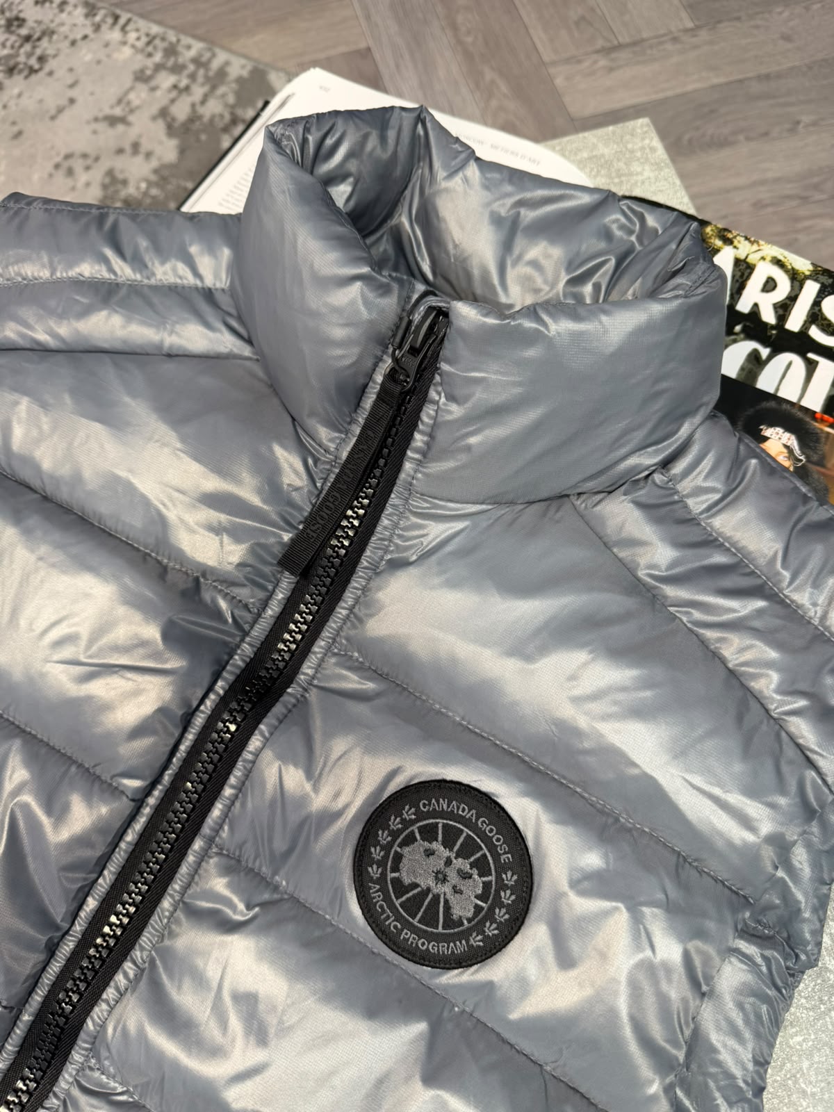 CG Gilet Light Grey - black label - Image 3