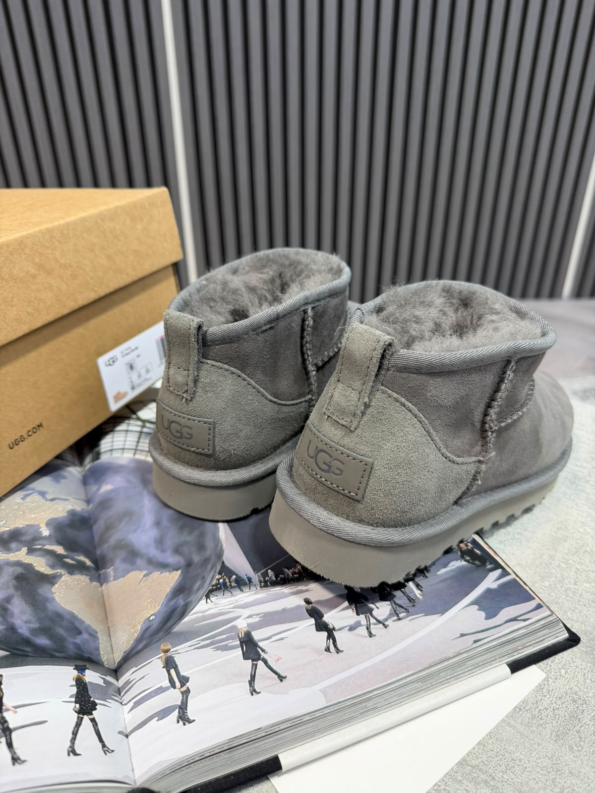 UGG Boots Grey - Image 3