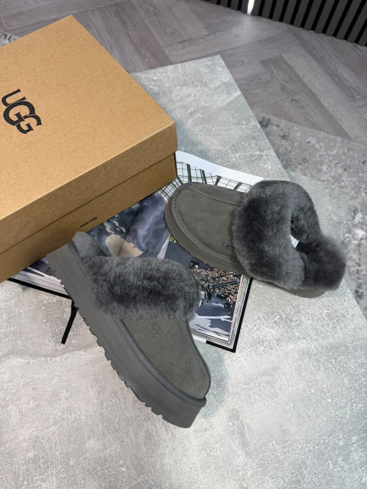 UGG Boots Grey - Image 4