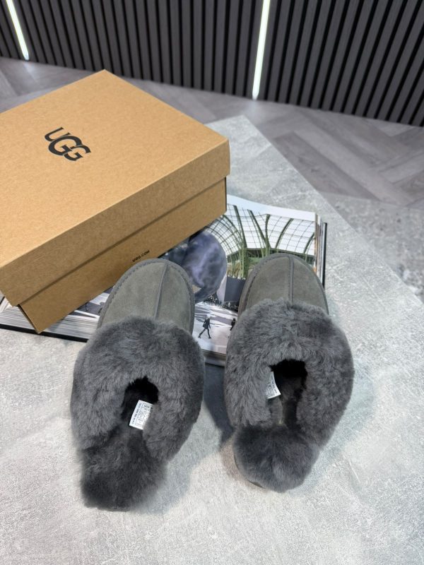 UGG Boots Grey - Image 2