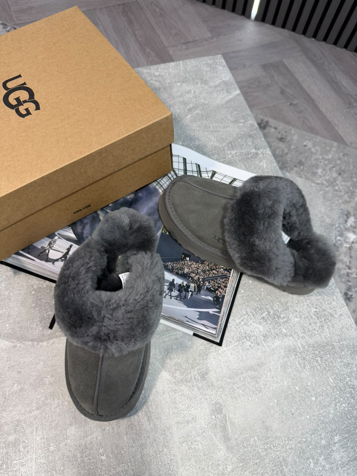UGG Boots Grey - Image 3